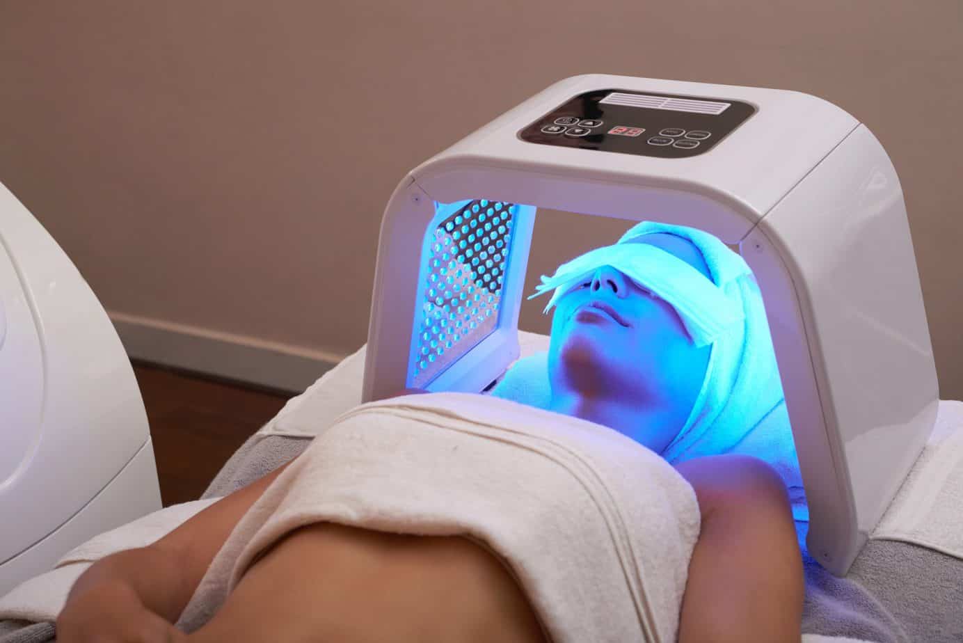 boss beauty academy led light therapy course